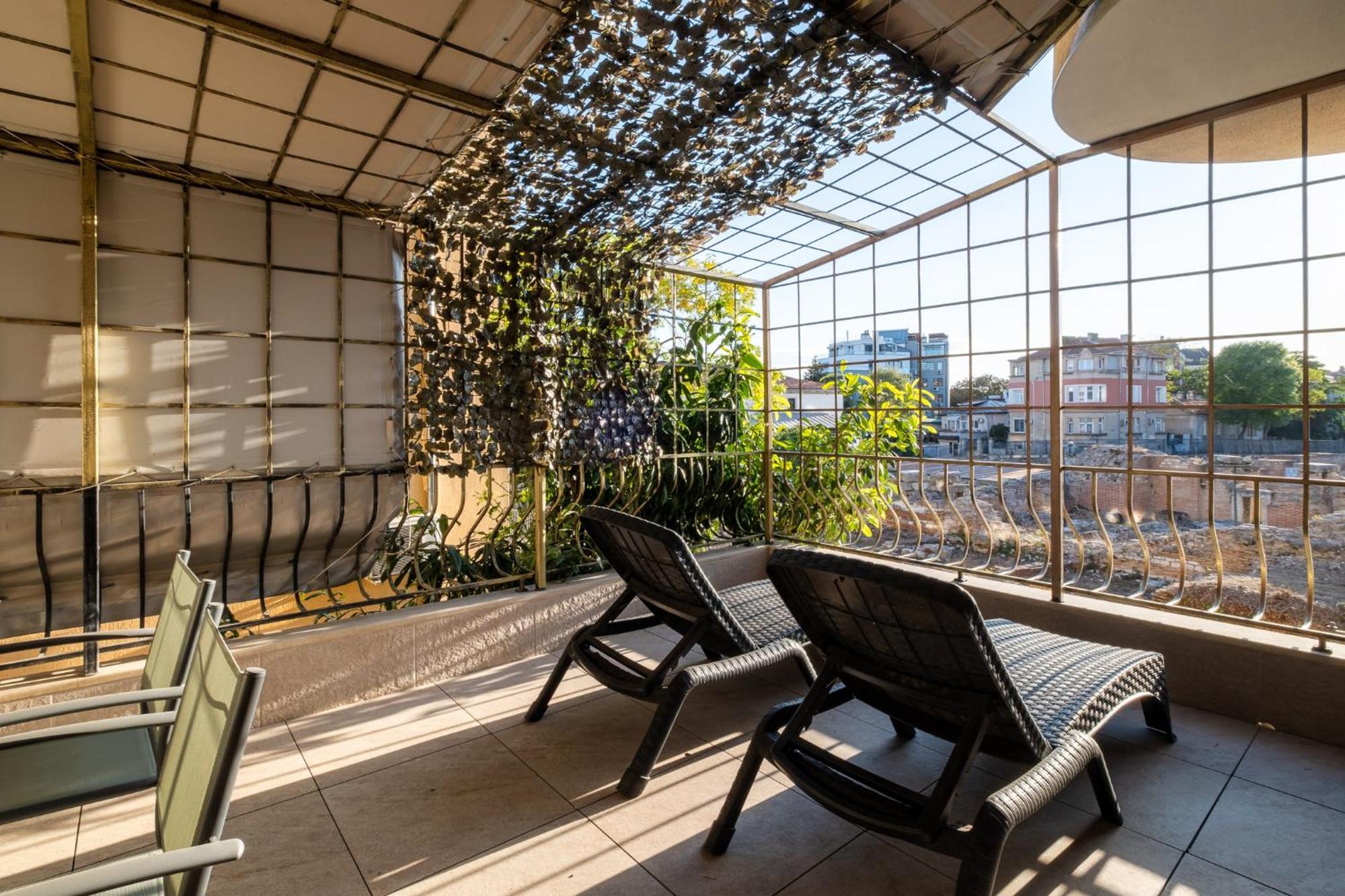 Roman Thermae 2Bdrm Sunny Apartment Warna Exterior foto
